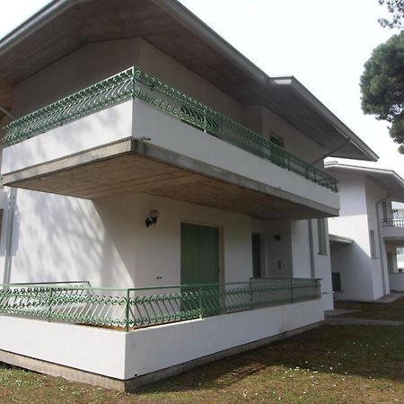 Villa Silvia Lignano Sabbiadoro Exterior foto